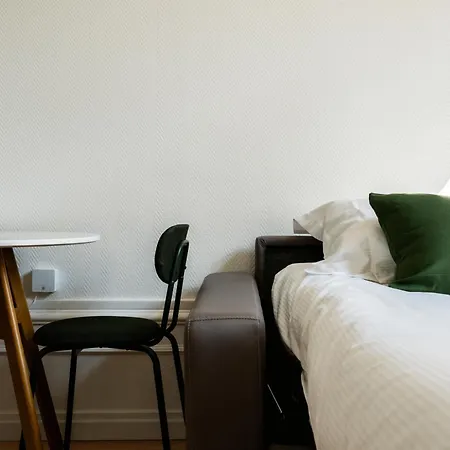 Cozett'home - Chics & Modernes - 2 Pas Du Cirque Jules Verne - * أميا