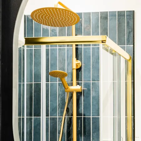Cozett'home - Chics & Modernes - 2 Pas Du Cirque Jules Verne - أميا